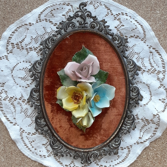 Silver vintage made in florence italy flower plaqu